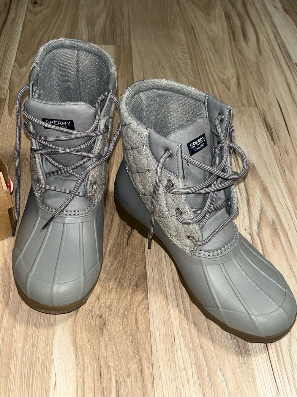 Sperry Kids Gray Quilted Lace-Up Waterproof Snow Boots